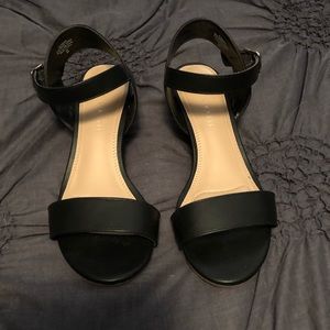 Kelly & Katie sandals